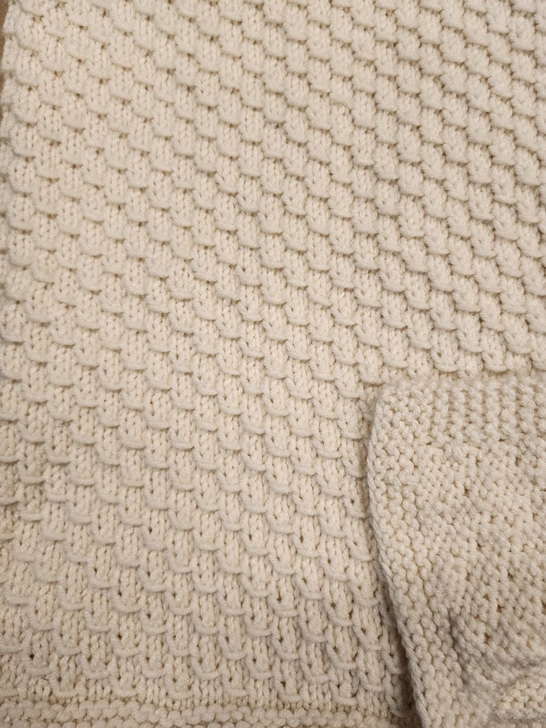 Baby Comforter Hand Knitted / Color Sand main image 0