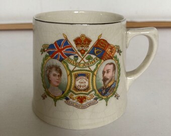 Vintage British Royal Family Coronation mug of King George V /& Queen Mary 1910-1935