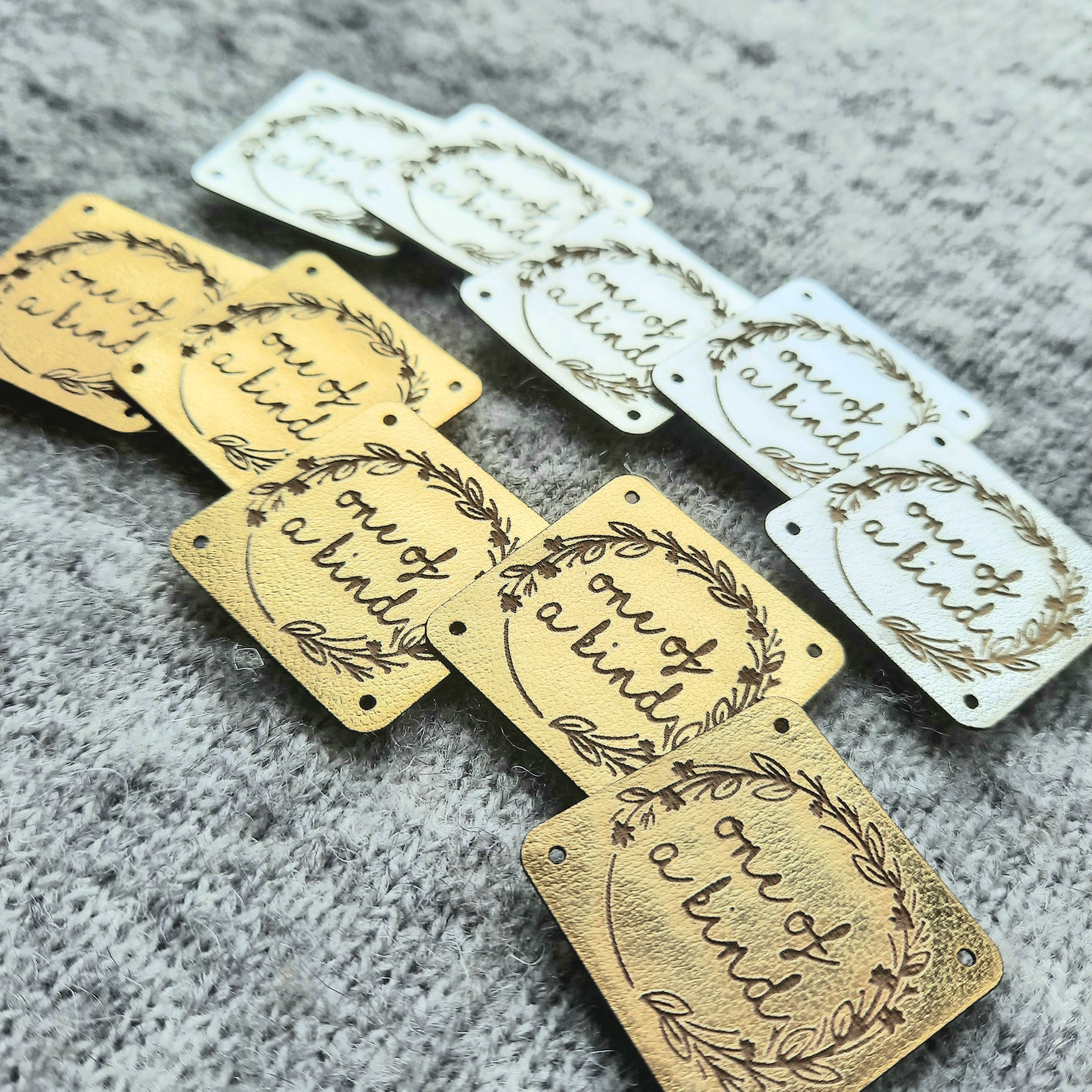 Tags, labels & craft supplies