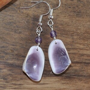 Seashell & Amethyst Earrings, Beach Chic, Natural Jewelry, Amethyst, Gemstone, Wedge mussels, Donax trunculus, Boho chic