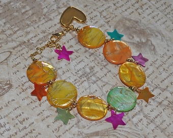 Y2K Aesthetic Bracelet • Colorful Mother of Pearl Coins & Stars • 18K Gold-Plated Heart Charm • Retro Fun and Playful Jewelry