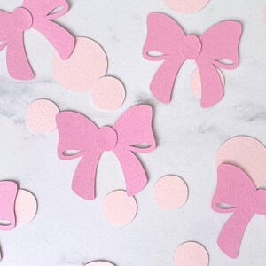 Confeti de lazo rosa, fiesta temática única, despedida de soltera coqueta, decoración para el primer cumpleaños, primer cumpleaños de niñas, despedida de soltera