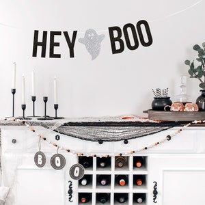 Hey Boo Halloween Banner, Halloween Party, Halloween Garland, Halloween Decor, Spooky Mantle Decor, Glitter Banner