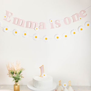 Banner con margherite, decorazioni per feste con margherite, compleanno floreale, ghirlanda di margherite, banner personalizzato, decorazioni retrò groovy, tema anni '70, festa anni '60, flower power