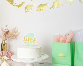 Dinosaur Theme Party, Dinosaur Party Decor, Dinosaur First Birthday, Girl Dinosaur Party, Dinosaur Birthday, Dino Theme Party, Dino Birthday