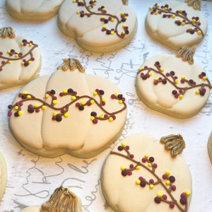 White pumpkin sugar cookies- 1 dozen