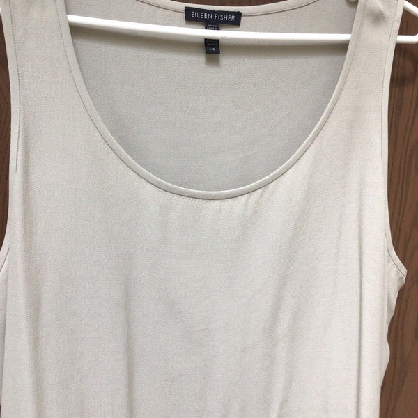 Eileen Fisher ligera beige tencel túnica top, sz L parece sin usar