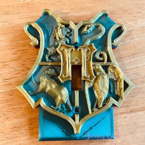 3d printed crest Light Switch Cover lumos nursery theme room kids gift animal magic wizard birthday decor plate badger raven snake book geek