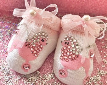 Poodle baby booties with swarovski crystals, infant poodle crib socks, dog lovers baby arrival gift, embellished baby shoes with rhinestones