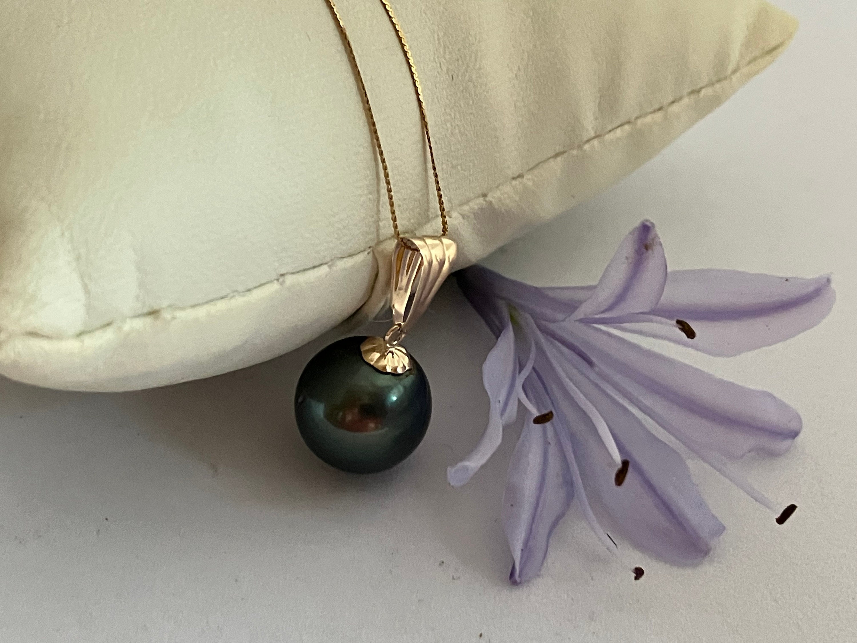 Collana Pendente Oro 18k con Perla di Tahiti Collana Pendente Oro 18k con Perla di Tahiti