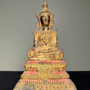 Stunning Gilt Bronze Rattanakosin Seated Buddha. Thailand. Circa 1800. 7” Tall