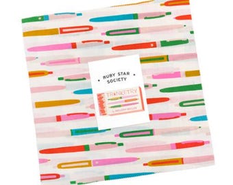 Pastel de capas de baratijas - Ruby Star Society