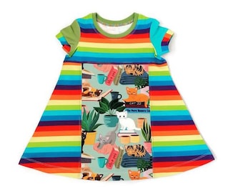 Bio-Baumwolle Katzenkleid, Kinder Katzengeschenke, Katzenliebhaber, Buntes Kleid, Regenbogenkleid, Unisex Babykleidung, Katzen print Kleidung