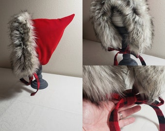 Pixie Pea Hat with faux fur embellishment.  Flannel lined sizes Adult, Youth, Toddler and Baby