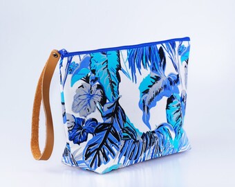 Floral boho clutch bag with faux leather cosmetic bag purses iPhone wallet zipper Pouch Make up bag case for hippie travel wedding gift