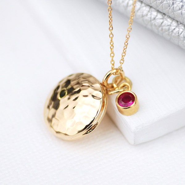 Personalised Birthstone Gold Locket Necklace, Custom Engraved Gold Locket for Women, Hammered Gold and Birthstone Necklace,Keepsake Necklace