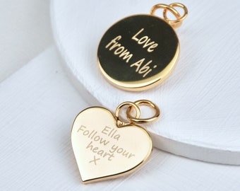 Personalised Gold Heart Disc, Engraved Charm, Bag Charm, Message Disc, Gold Circle Disc for Bag or Jewellery, Custom Gift Tag, Handbag Charm