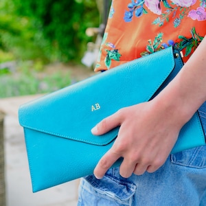 Bolso de mano con monograma • Bolso de mano personalizado con sobre • Bolso de piel sintética • Bolso de mano fucsia • Bolso de dama de honor • Bolso de mano para boda • Bolso de noche