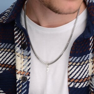 Collar de cadena y inicial de acero inoxidable personalizado para hombre, cadena con inicial para hombre, cadena con forma de buzón o cadena con eslabones de trigo, personalizado para él