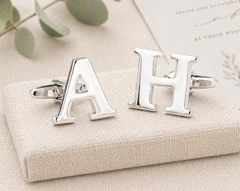 Gemelli personalizzati con iniziali dell'alfabeto, set in scatola con incisione, regalo per la festa del papà.