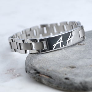 Gepersonaliseerde roestvrijstalen schakel-ID-armband, dikke stalen armband, gepersonaliseerde herenarmband, op maat gemaakt cadeau voor hem, cadeau vriendje