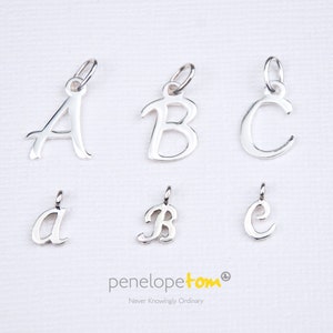 Initiales manuscrites en argent sterling, breloques alphabet, initiales manuscrites, écriture manuscrite pour bijoux