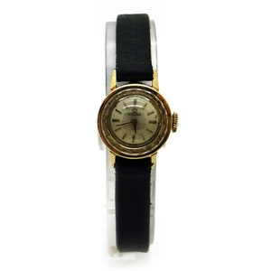 Vintage 14k Yellow Gold Omega 17 Jewel Dress Watch Manual Wind 484