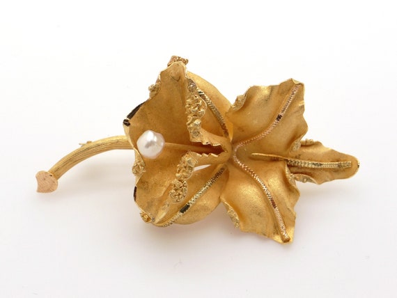 Retro Era 18k Yellow Gold 5mm Pearl Orchid Flower… - image 3