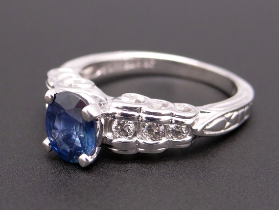 Amazing Platinum 1.68ct Oval Cut Sapphire Diamond… - image 3