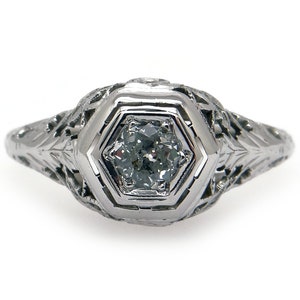 Art Deco 18k White Gold Round European Natural Diamond Filigree Solitaire Band Ring Size 5.5