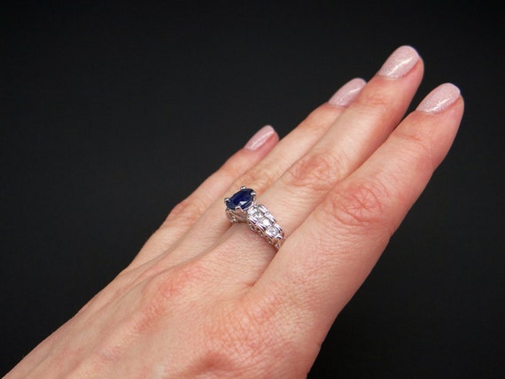 Amazing Platinum 1.68ct Oval Cut Sapphire Diamond… - image 10