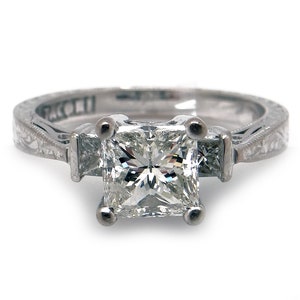 Exquisite Tacori 18k White Gold 1.05ct Princess Cut Diamond Engagement Ring Three Stone Past Present Future Love Commitment Ring Size 5.