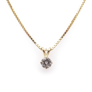 Classic 14k Yellow Gold .25ct Round Natural Diamond Solitaire Halo Pendant Necklace 16 inch