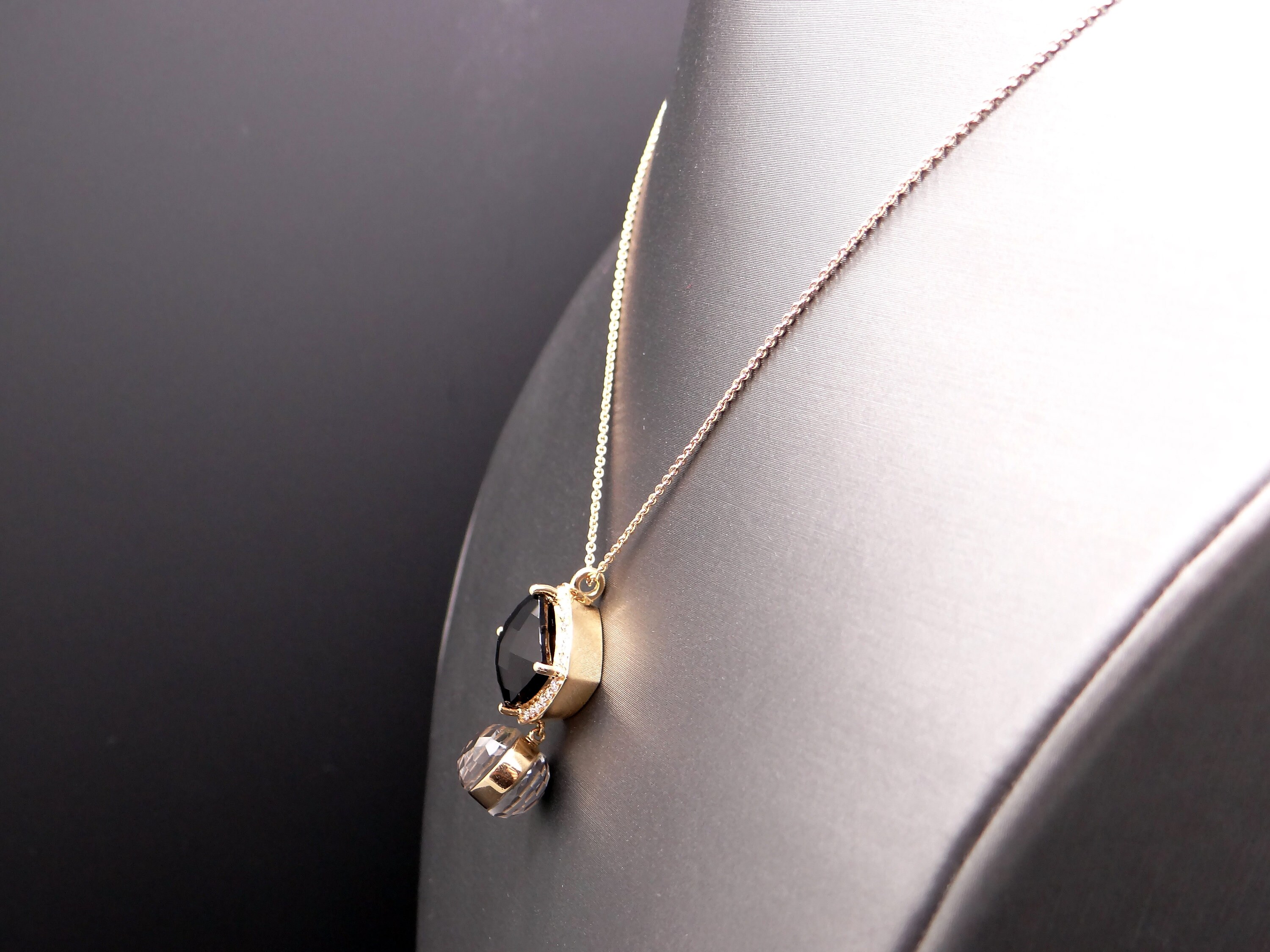 Exquisite Giorgio Visconti 18k Rose Gold 6.24ct Natural Black Onyx 