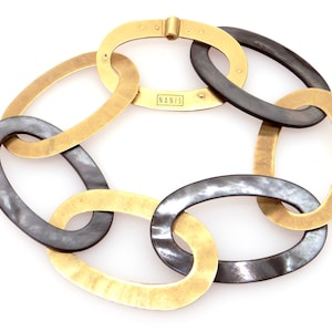 Stunning Nanis 18k Yellow Gold Black Mother of Pearl Wide Link Bracelet 8.5 inch