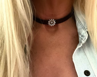 Sunflower Leather choker/Leather choker/Brown leather choker/Silver Sunflower choker/Sunflower Jewelry