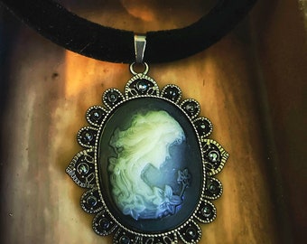 Cameo Necklace/Cameo Choker/Gothic Cameo Necklace/Renissance Choker Necklace/Cameo Jewelry/Vintage Jewelry/Victorian Necklace