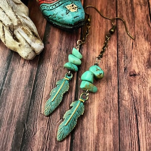 Long Feather earrings/Boho earrings/Gypsy earrings/Vintage earrings/Southwestern earrings