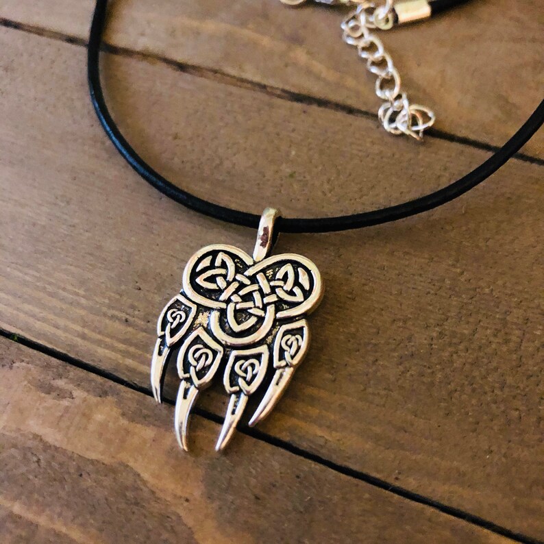 Wolf Paw Tailsman Necklace/Viking Slavic Pendant/Amulet Wicca Charm Pendant/Wolf Necklace/Pagan necklace/Protection necklace/Unisex necklace image 2