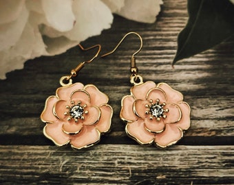 Flower earrings/Pink Flower Earrings/Pink earrings/Vintage Style Earrings/Flower ceramic earrings/Victorian earrings