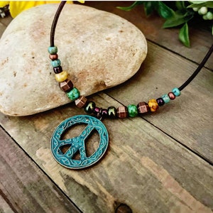 Peace sign necklace/hippie jewelry/vintage piece sign necklace/BoHo necklace/BoHochoker/peace sign choker
