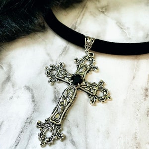 Cross necklace/Goth Cross  Necklace/victorian cross necklace/Big cross necklace/Christian jewelry/cross pendant