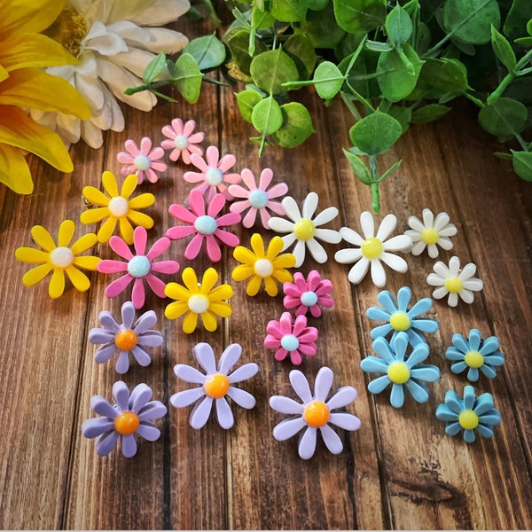 Daisy earrings/Boho earrings/Pink Daisy earrings/Blue Daisy earrings/Purple Daisy earrings/white daisy earrings/Please Read Description