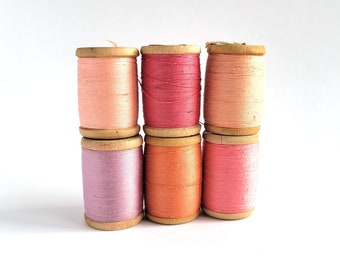 Set of 6 vintage wooden spools, Pink cotton thread rollers, Soviet spools, Bobbins, Sewing supplies, Made in USSR, 1970s-1980s