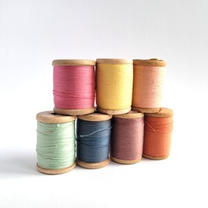 Set of 7 wooden spools, Cotton thread rollers, Purple, Lilac, Vintage soviet  spools, Sewing supplies, Made in USSR, 1970s-1980s