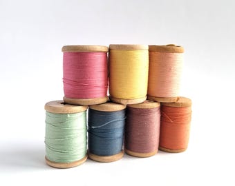 Set of 7 wooden spools, Cotton thread rollers, Purple, Lilac, Vintage soviet  spools, Sewing supplies, Made in USSR, 1970s-1980s