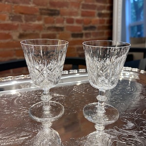 Vintage Pinwheel Crystal Stemmed Wine Glasses Set Of 2 // Elegant Barware // Bar Cart // Drinkware // Dining Ware // Wine Glass