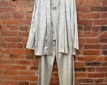 Vintage Pale Green/Silver Metallic Suit, size 8/10 // Open Front Blazer // Matching Suit // Suit Set // Twin Set // 3 Piece Suit