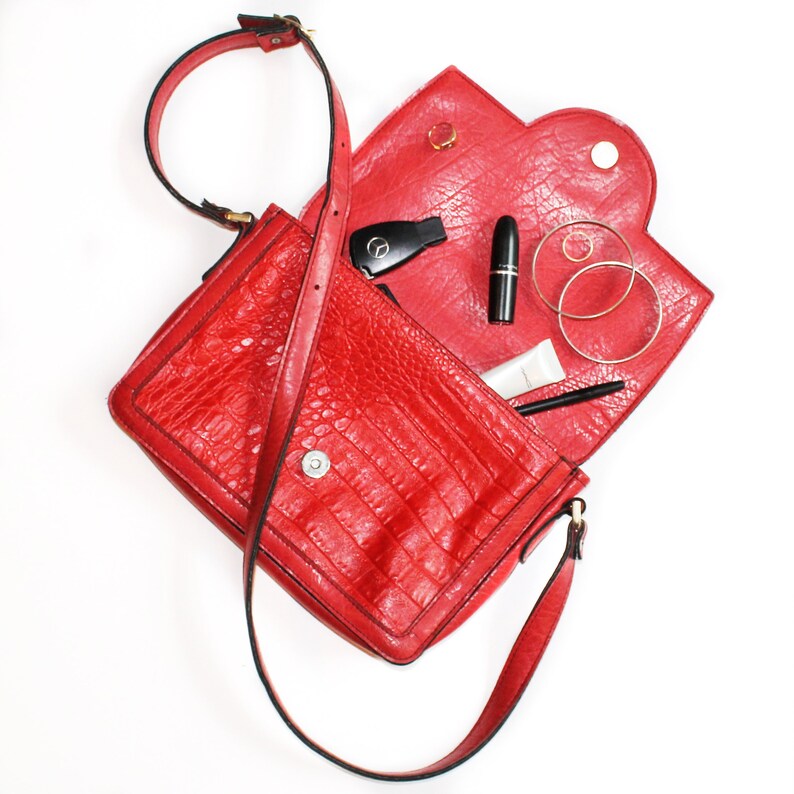Croc Embossed Red Leather Shoulder Bag // Leather Purse // Red Etsy