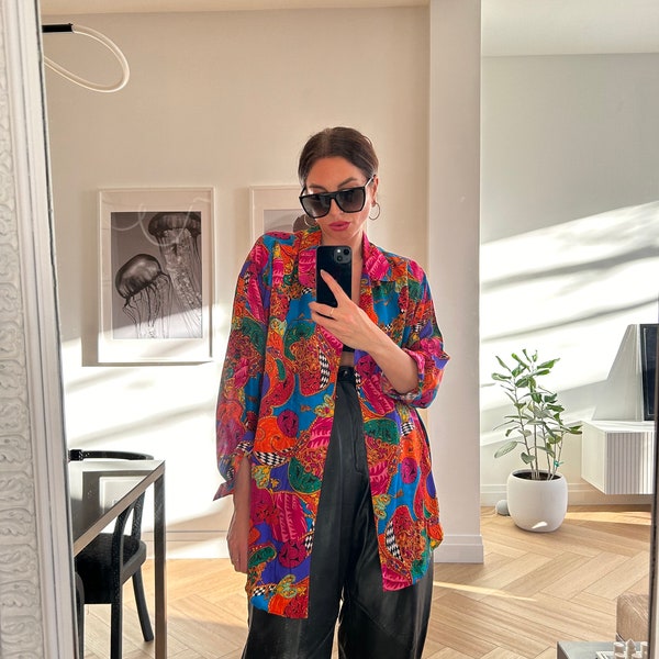 Amazing Vintage Colourful Silk Blouse, Large // Small oversized Silk Shirt // Button Up Silk Shirt // Printed Long Sleeved Top